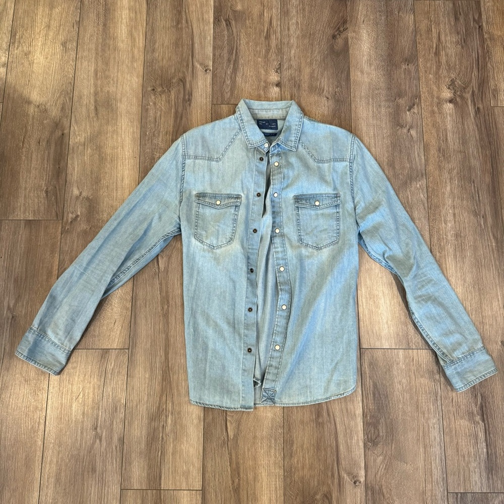 Zara Blue denim long sleeve button up shirt